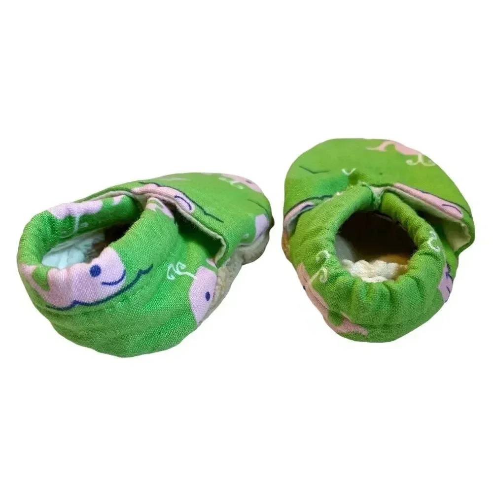 Kaya’s Kloset | Pink and Green Crib Shoes (NB) 🐳